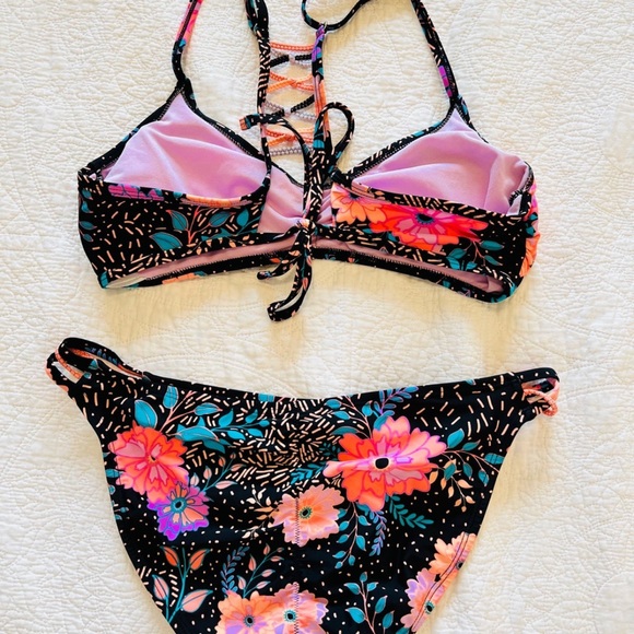 Xhilaration Floral Bikini, Black/Neon Pink - Picture 6 of 8